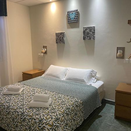 Hotel Le Derby Кань-сюр-Мер Екстер'єр фото